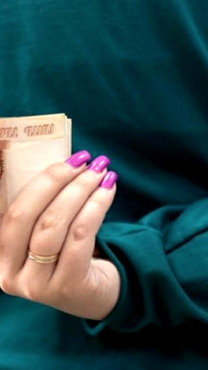 Суд в Сахалинской области обязал больницу выплатить 23 млн рублей врачам за неоплату труда