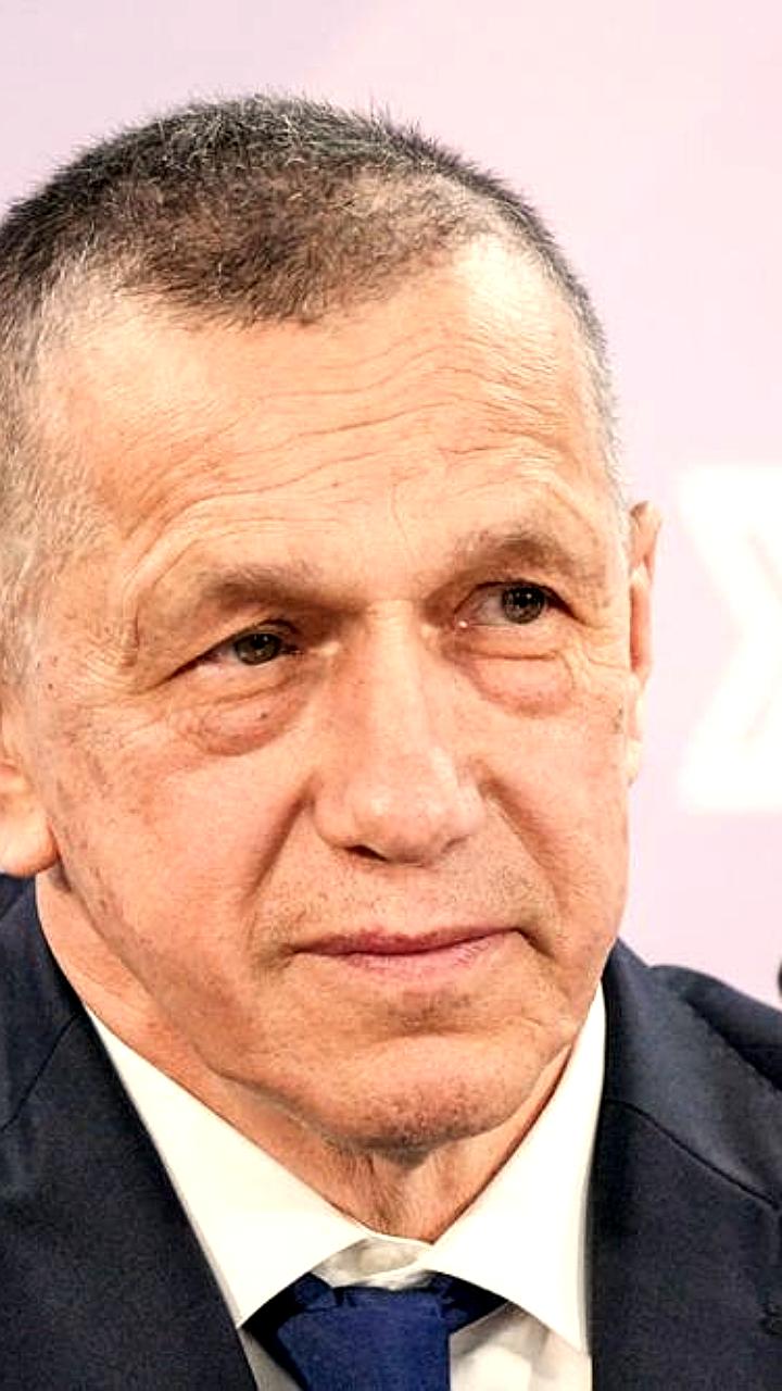 Завершение строительства атомного ледокола Чукотка запланировано на 2026 год