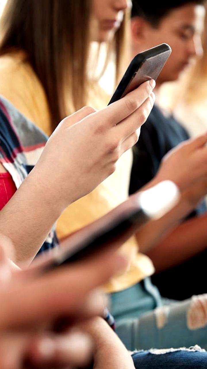 Нейробиологи фиксируют снижение когнитивных способностей у поколения Z