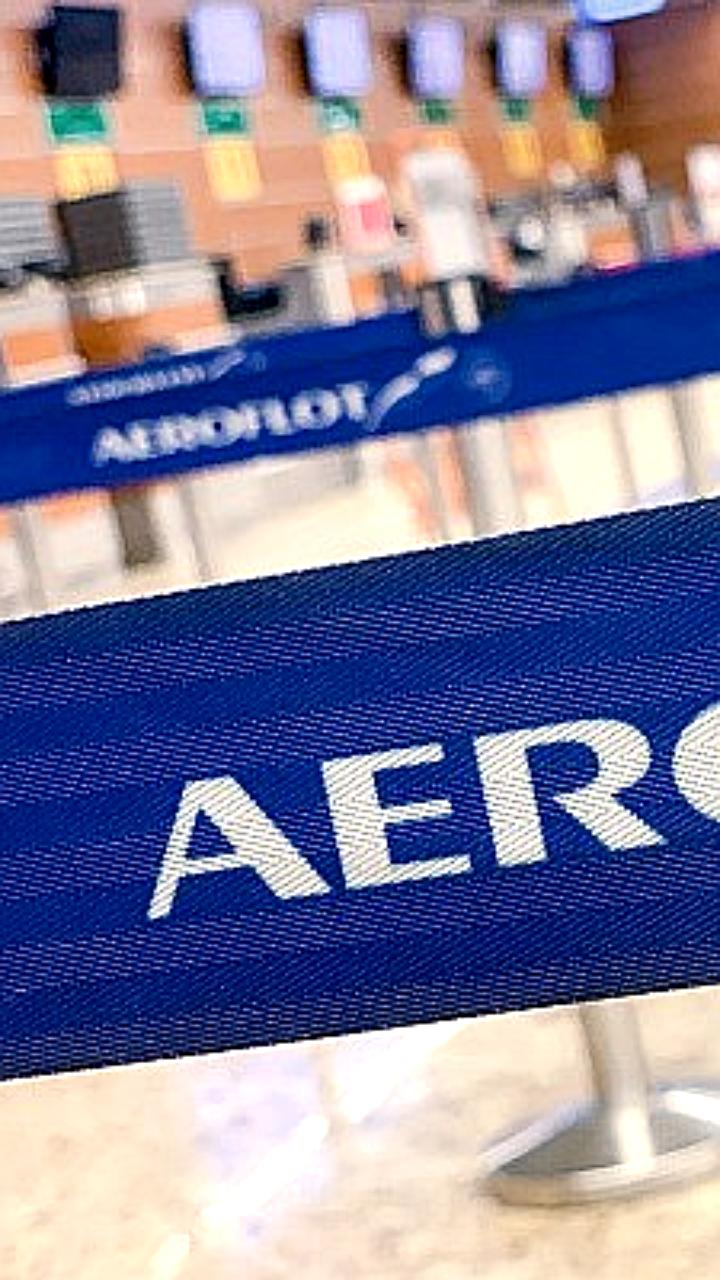 Аэрофлот внедряет мобильные кассы в 13 аэропортах России для удобства пассажиров