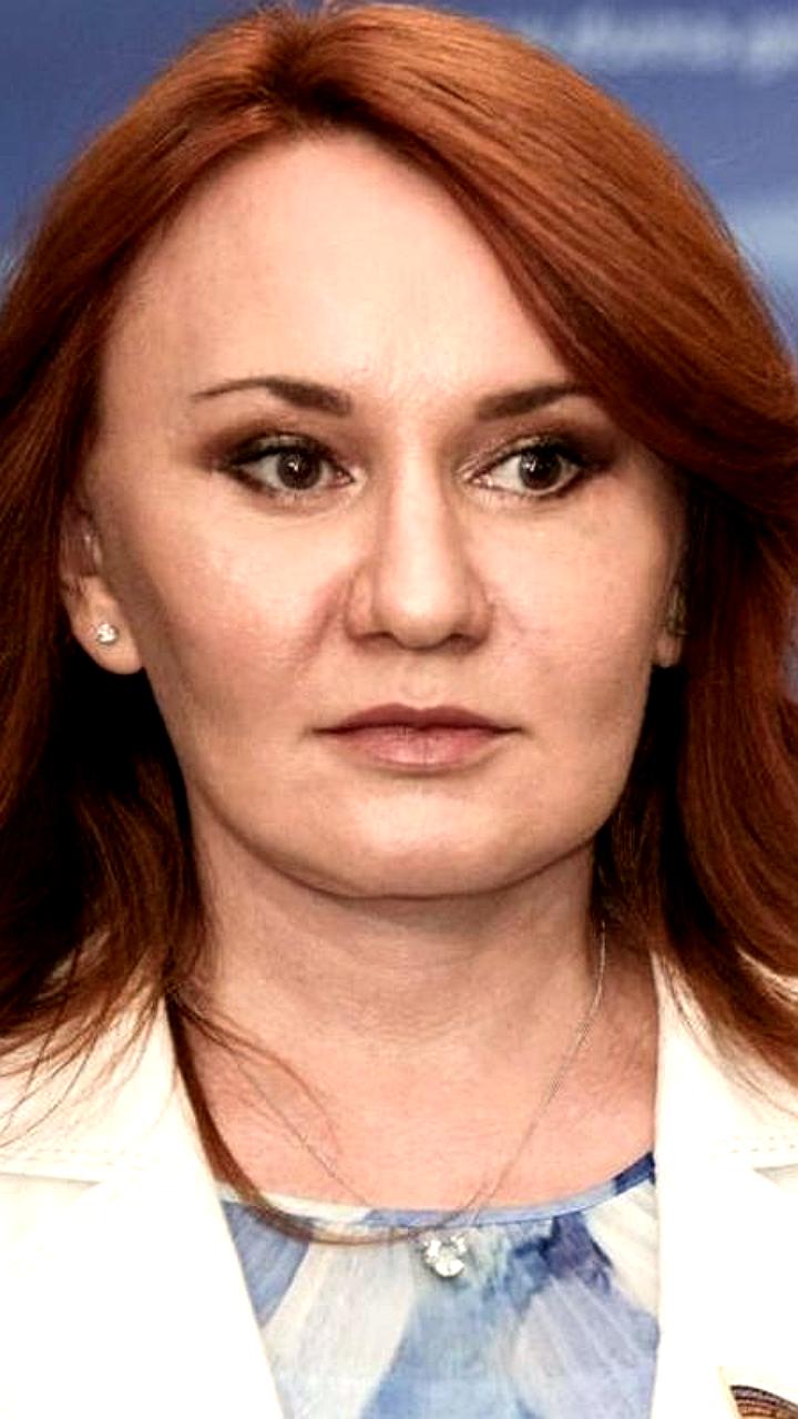 Медикам Петербурга предложили перечислять часть зарплаты на благотворительность