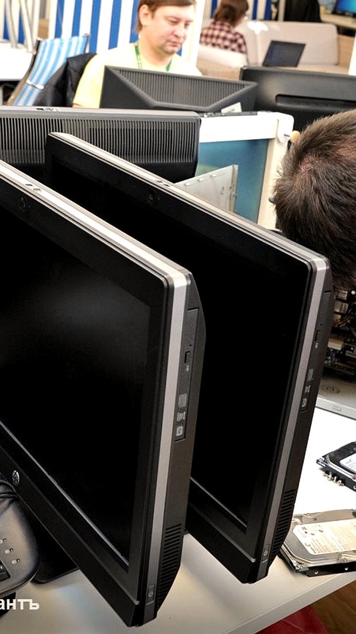 Объем госзакупок у малых технологических компаний в 2025 году вырос на 13% до 198 млрд рублей