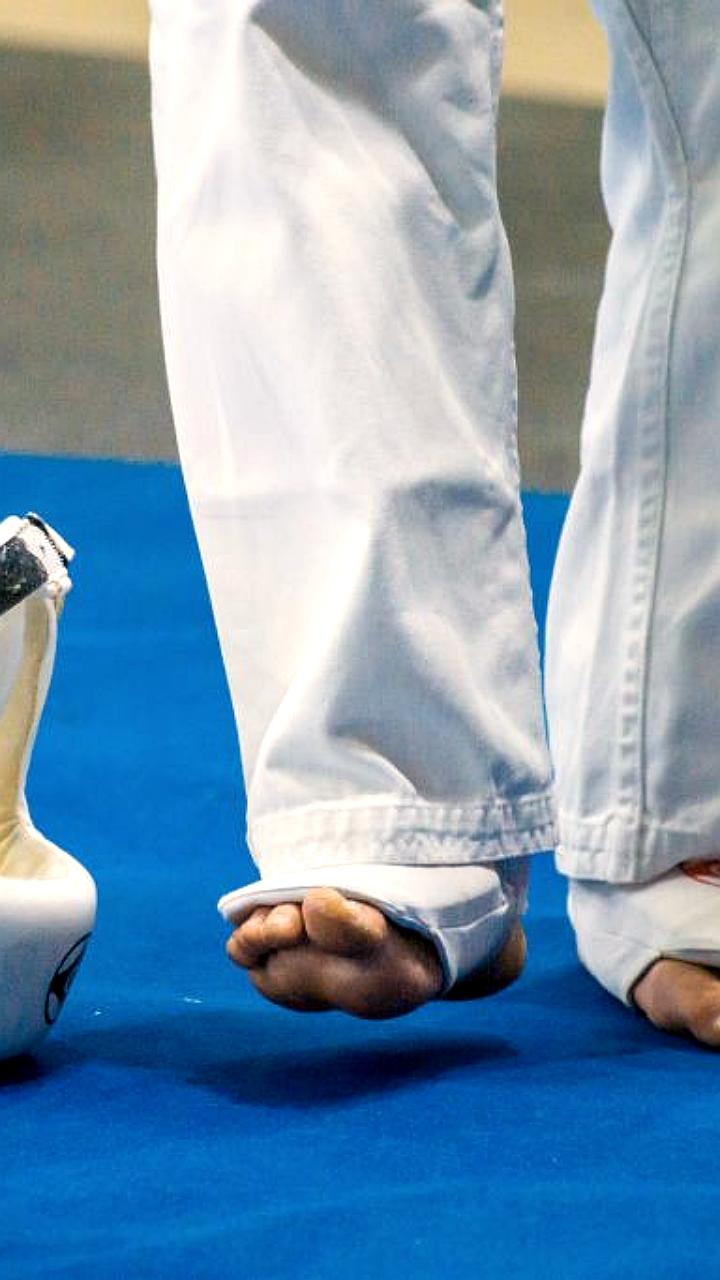 Тренер по каратэ из Челябинска осуждена за причинение вреда ученику