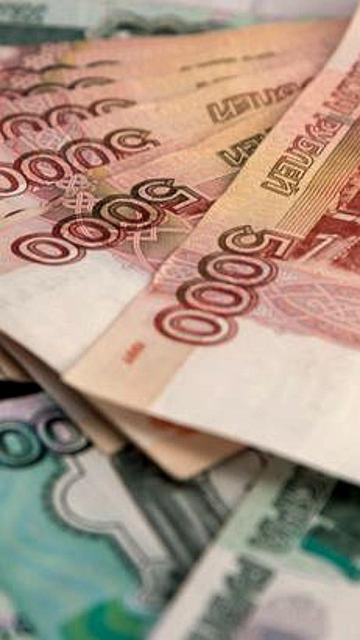 Госдума: мечты о зарплате в 1 млн рублей недостижимы для большинства россиян