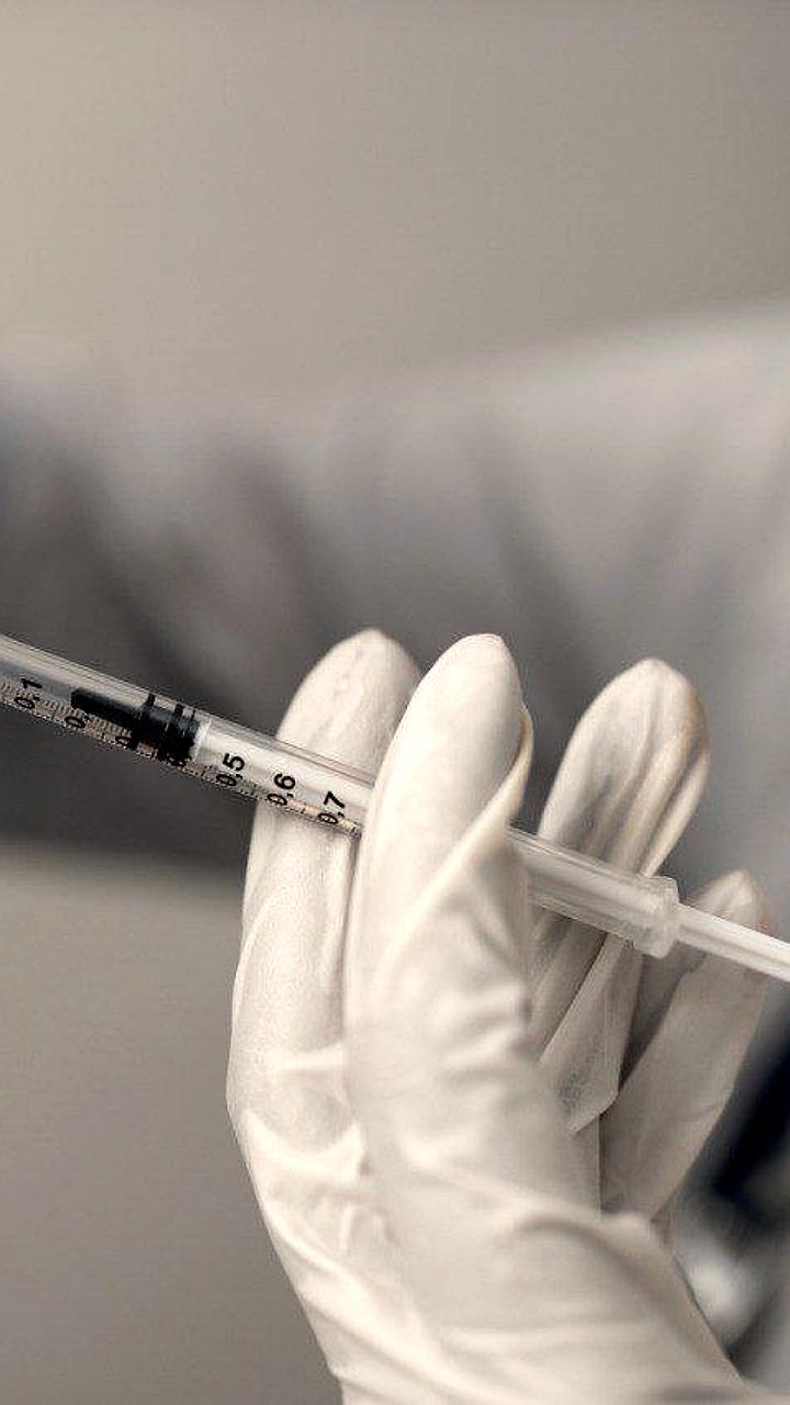 Минздрав России одобрил вакцину для лечения меланомы