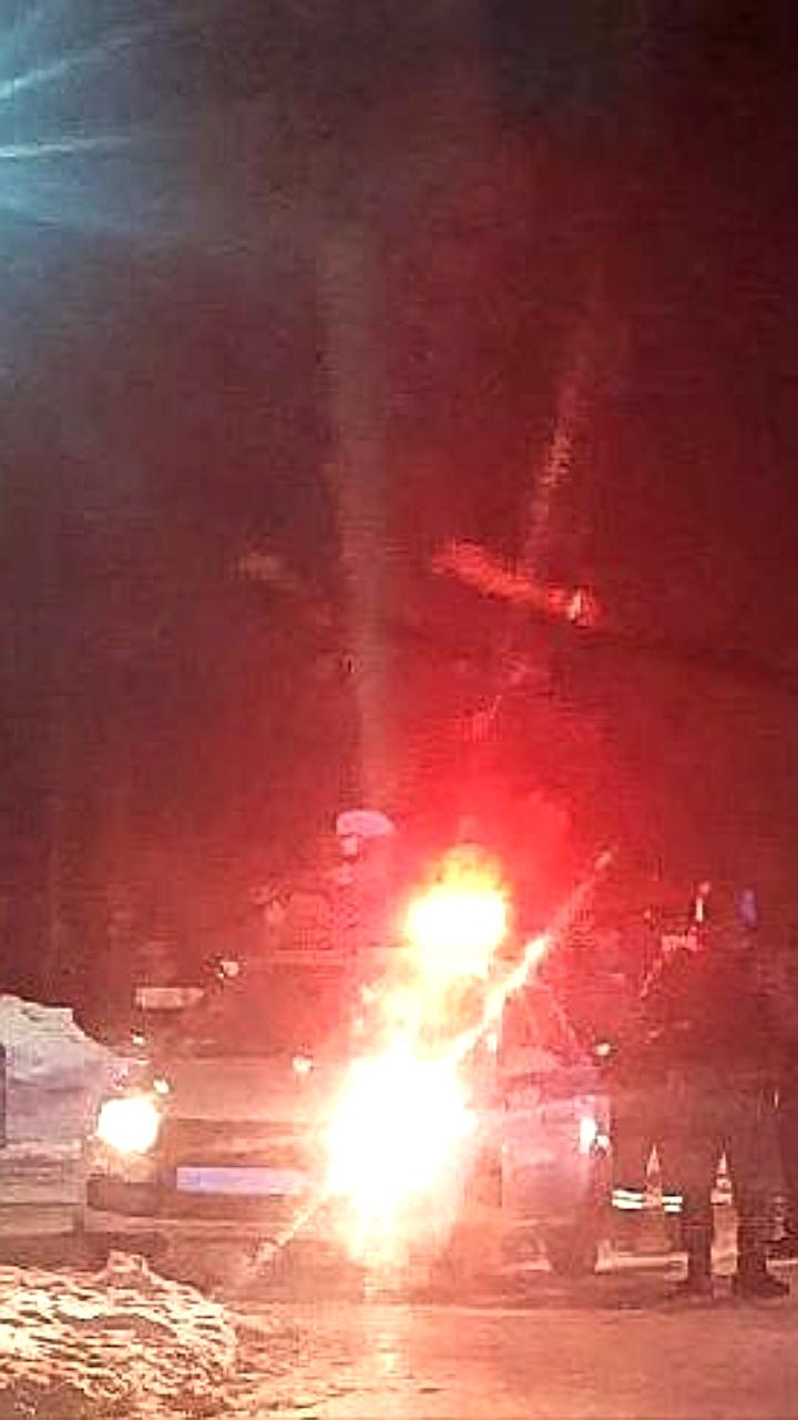 Взрыв автомобиля в Фрязино: водитель госпитализирован, движение перекрыто