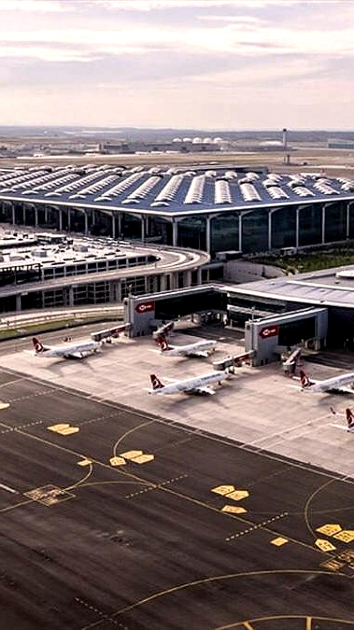 Стамбулский аэропорт стал самым загруженным в Европе