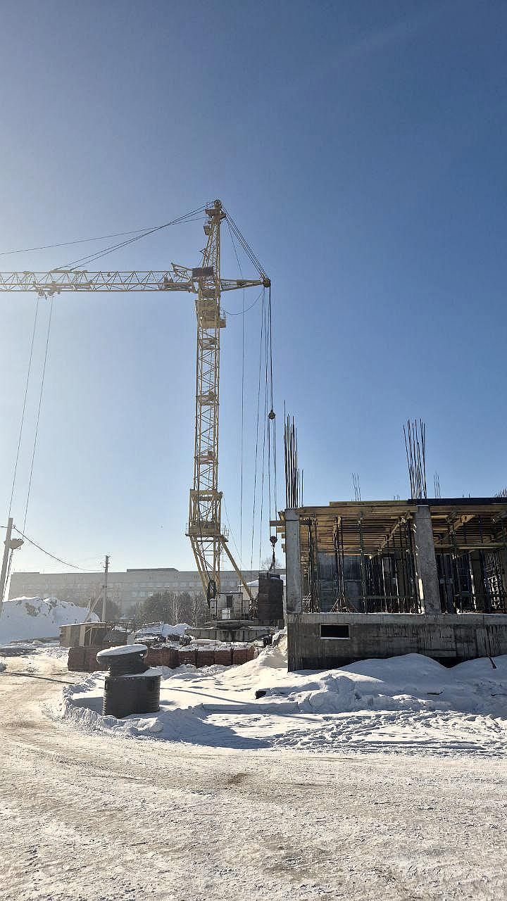 В Камне на Оби строится новая поликлиника на 650 посещений в смену