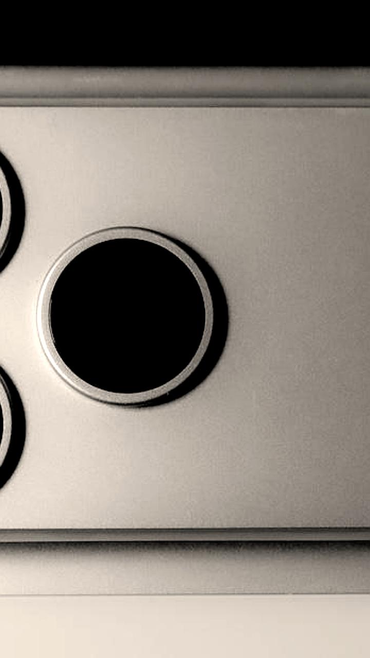 Apple отправила фанату iPhone 17 Pro Max на 2 ТБ после утери устройства