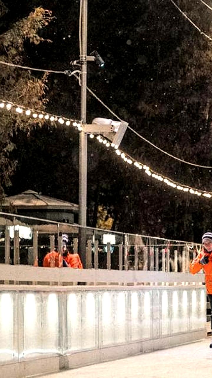 Каток на Северном речном вокзале продлен до 1 марта