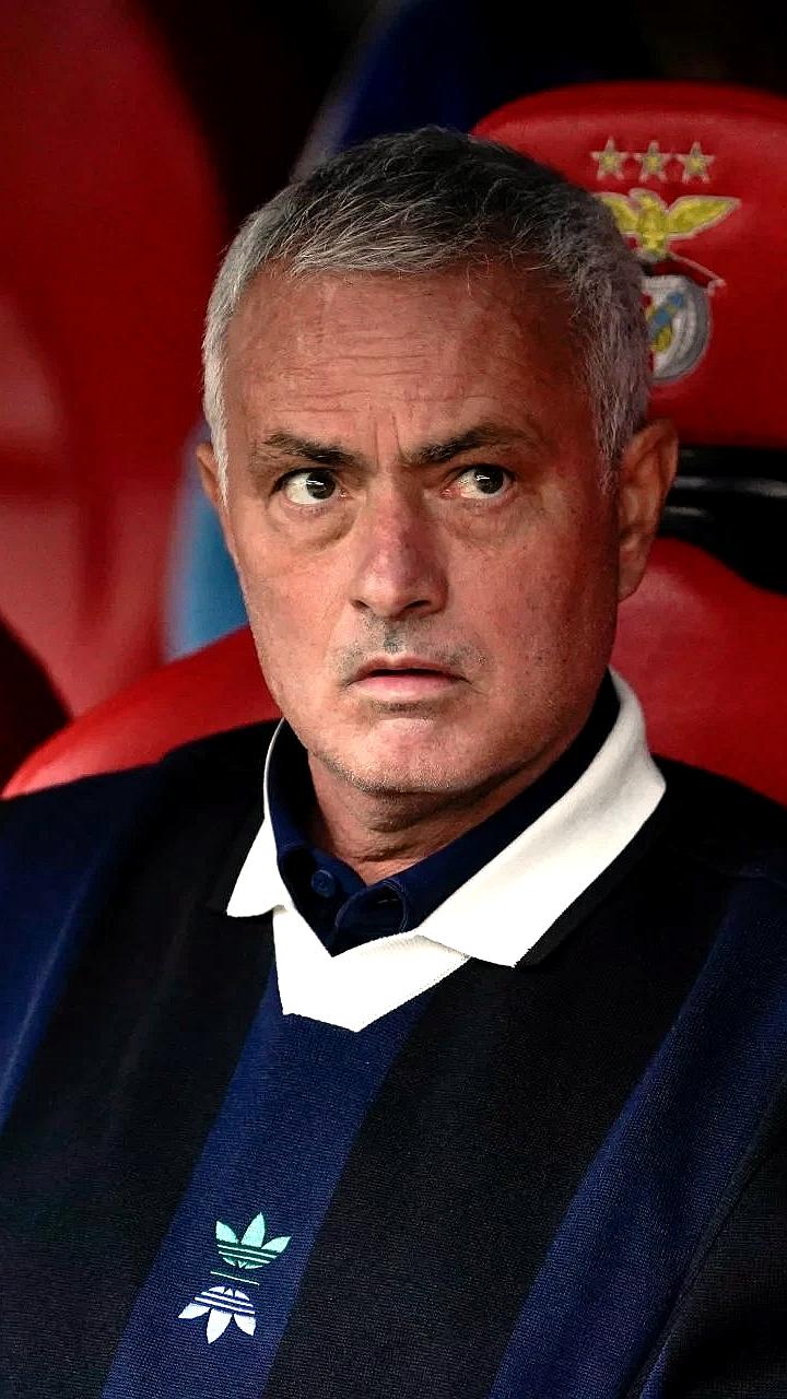 Моуринью может стать тренером сборной Португалии после ЧМ-2026