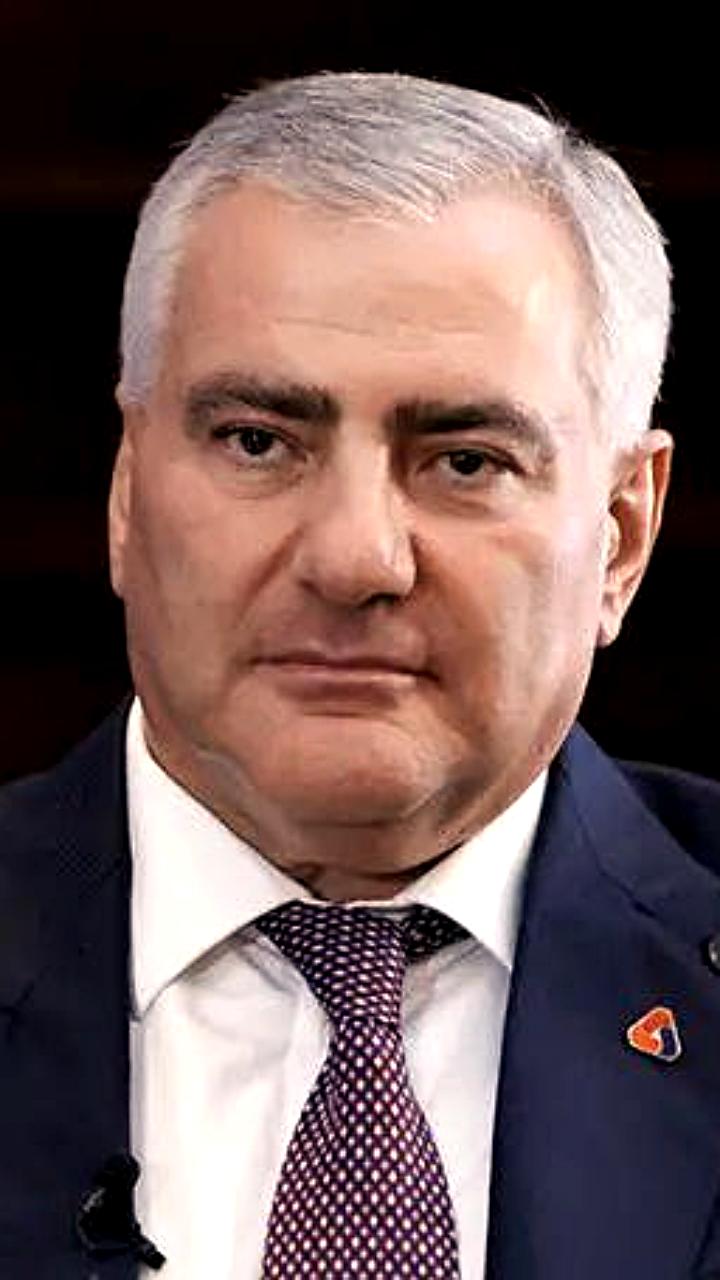 Самвел Карапетян избран председателем партии Сильная Армения