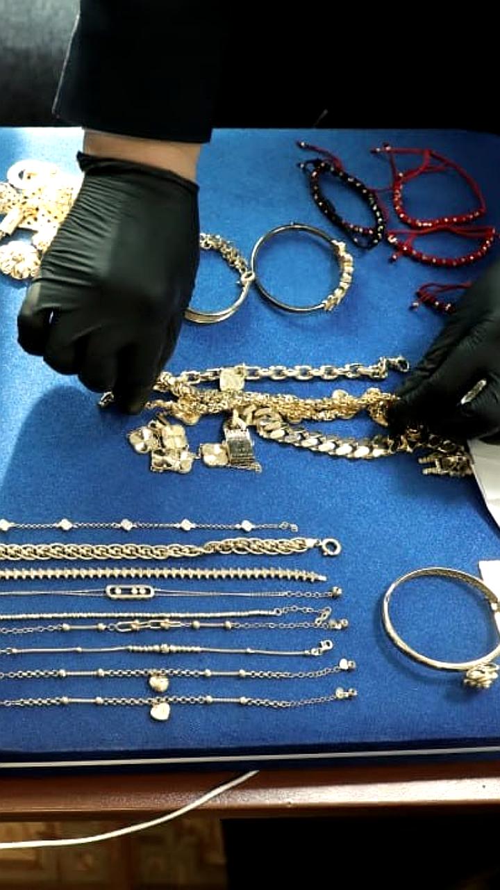 В Ташкенте пресечен незаконный ввоз и вывоз ювелирных изделий на 2 млрд сумов