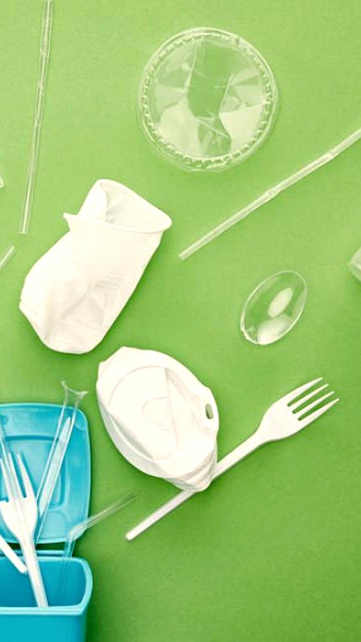 Грузия планирует запретить продажу напитков в пластиковых бутылках с февраля 2024 года