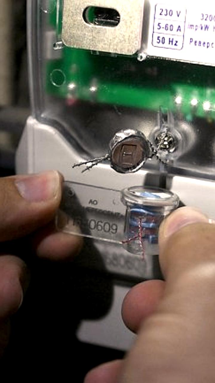 В Москве заменили 340 тыс. электросчетчиков в жилых домах