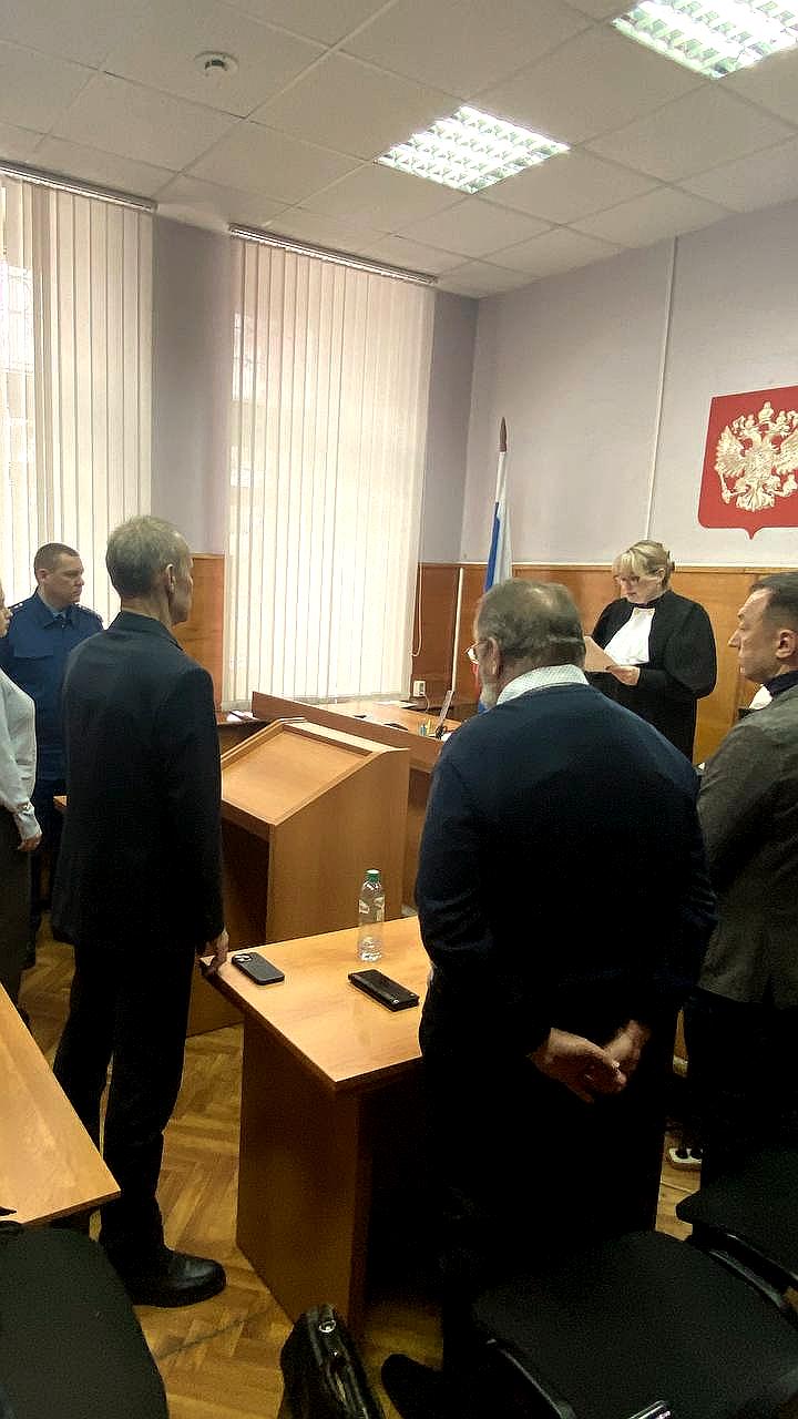 Олег Чемезов просит изменить меру пресечения с домашнего ареста на запрет действий