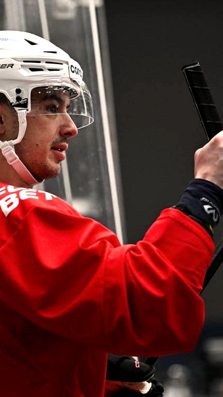 Авангард одержал победу над Адмиралом по буллитам со счетом 3:2