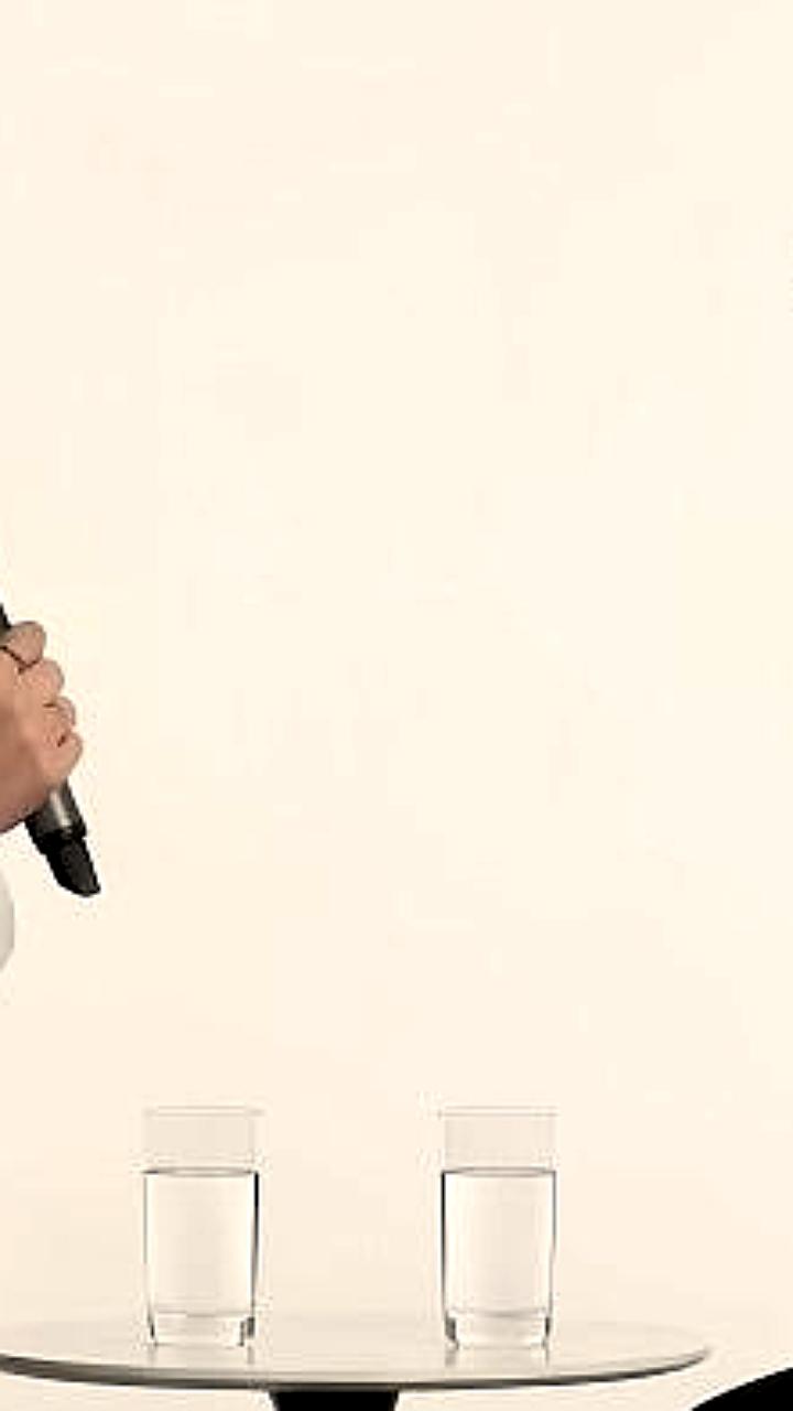 В Калининграде пройдут два уникальных спектакля: мистическая комедия по Гоголю и авторский проект 'Живой разговор'