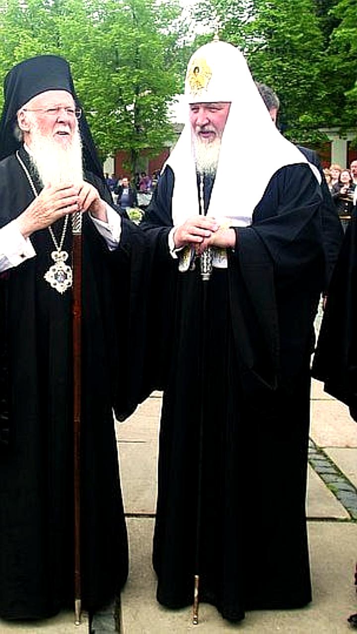 Патриарх Кирилл призвал не молиться о материальных благословениях