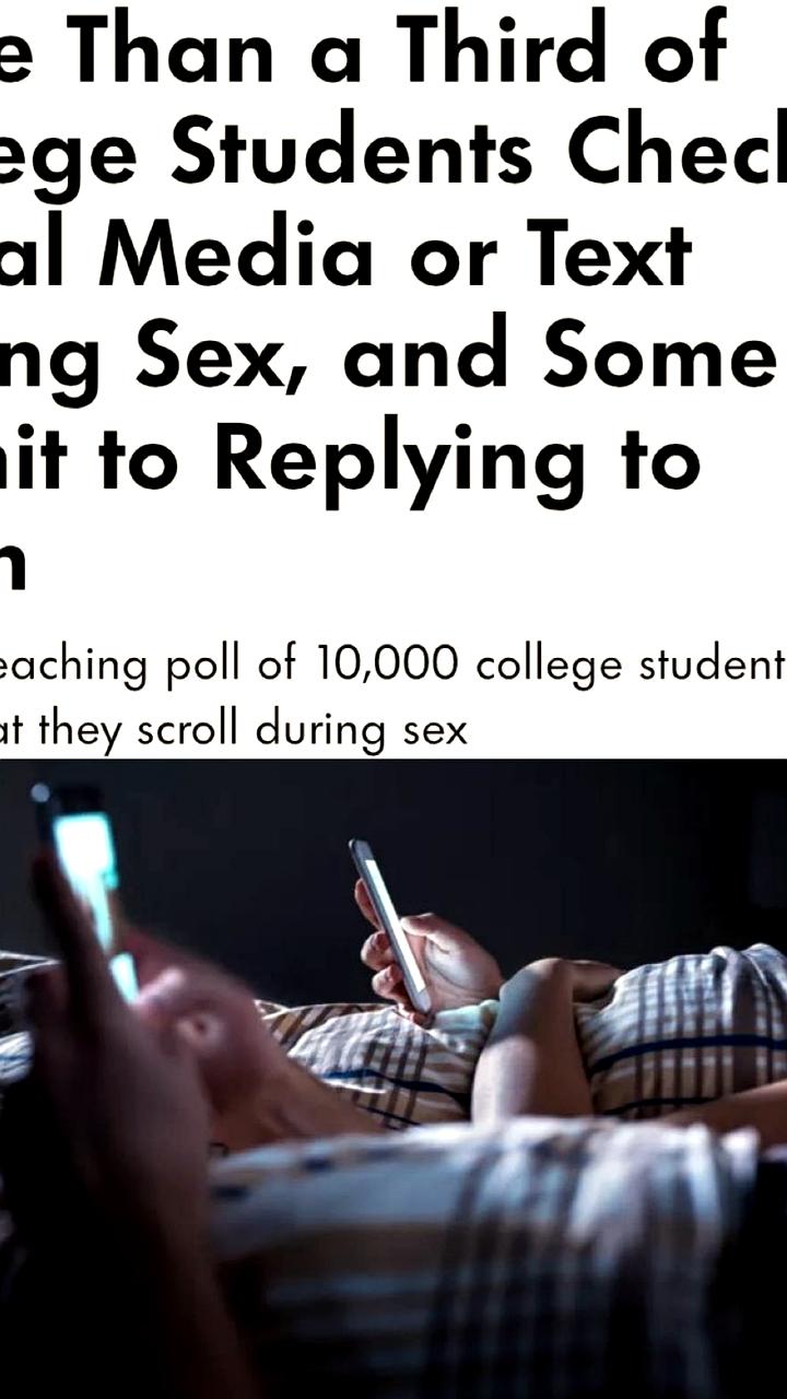 Исследование: 35% студентов используют соцсети во время секса