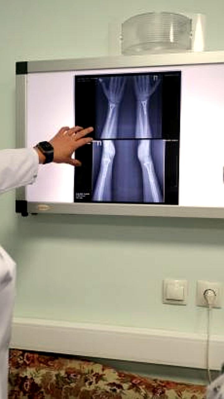 В России предложили внедрить QR-коды для проверки дипломов врачей