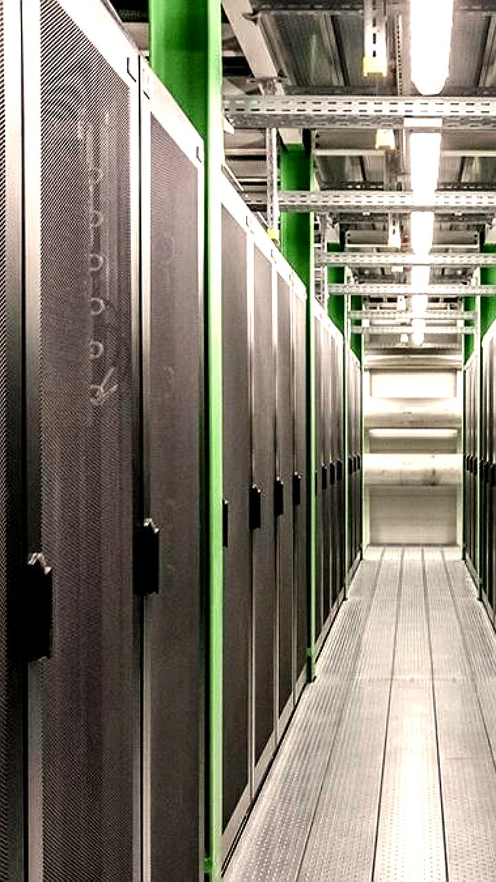 Облачные решения становятся лидером IT-рынка в 2025 году