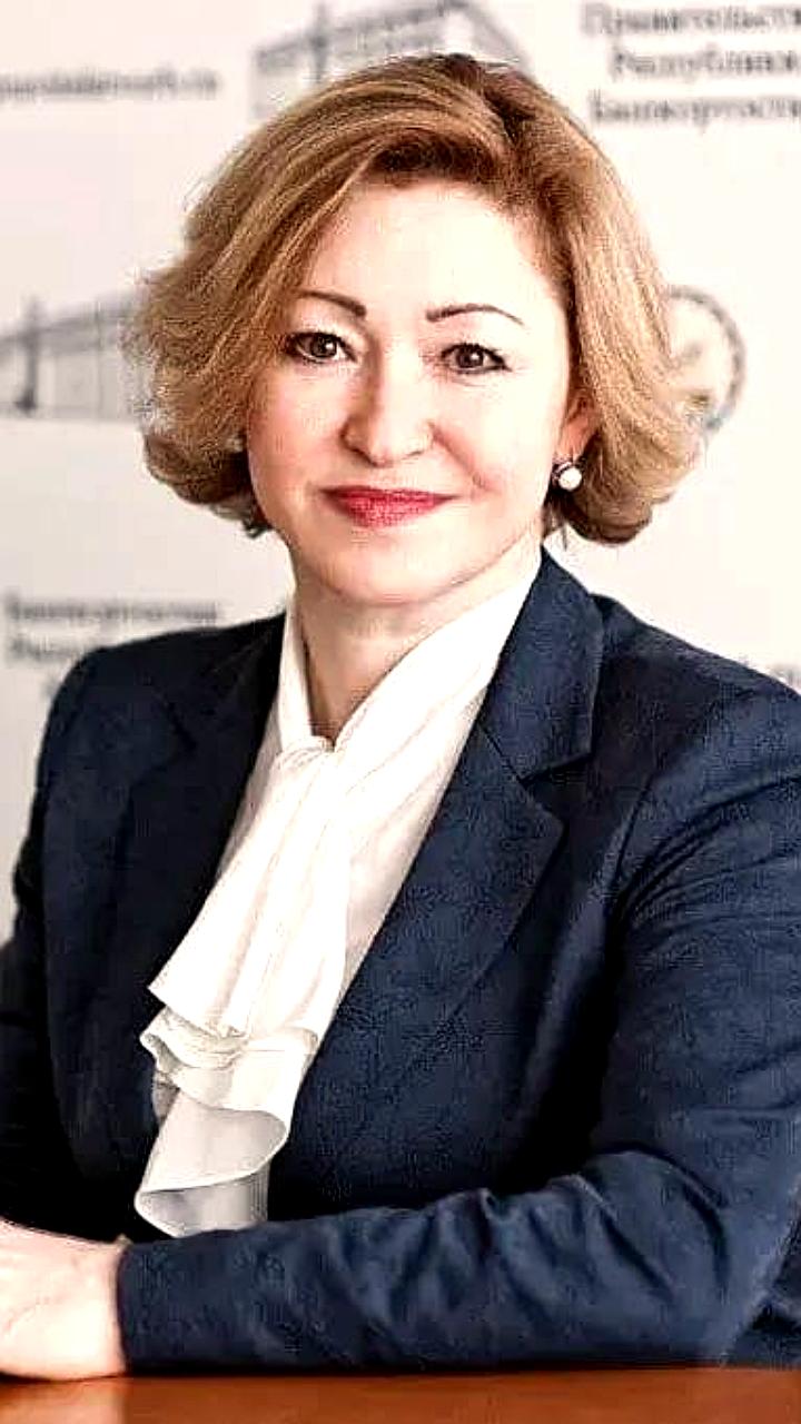 Ленара Иванова завершает 15-летнюю карьеру в министерстве и переходит в Госсобрание Башкирии