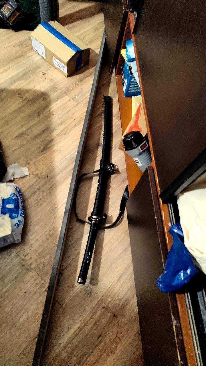 В Выборге мужчина убил собутыльника катаной во время ссоры