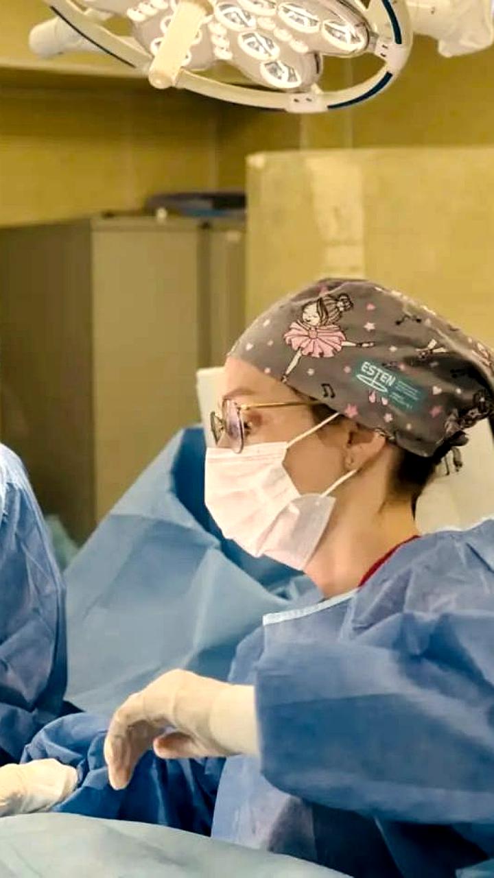 Нейрохирурги восстановили способность ходить 18-летней лыжнице после тяжелой травмы позвоночника