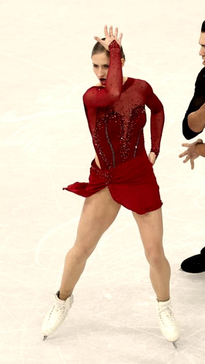 Хазе и Володин лидируют на Олимпиаде после короткой программы