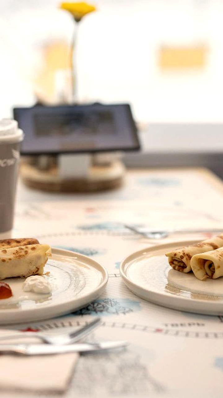 Уральские авиалинии предложат блинное меню на Масленицу