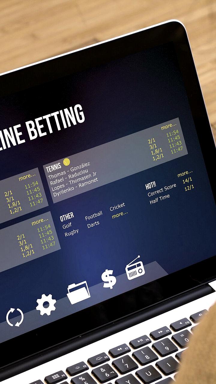 Россиян призывают инвестировать вместо азартных игр: новый закон об обязательной информации от букмекеров