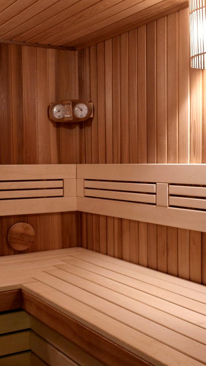 Депутаты предлагают увеличить штрафы за незаконные хостелы и бани в жилых домах