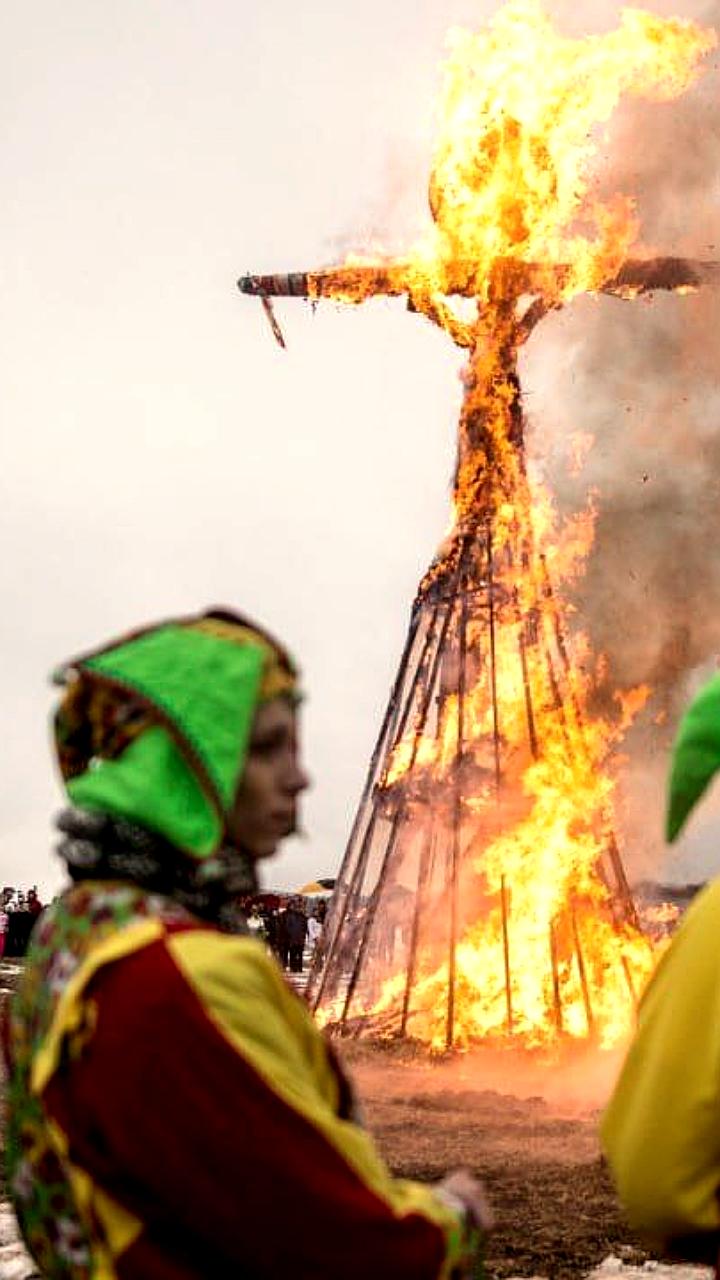 РПЦ осуждает масленичные гуляния как противоречащие христианской традиции
