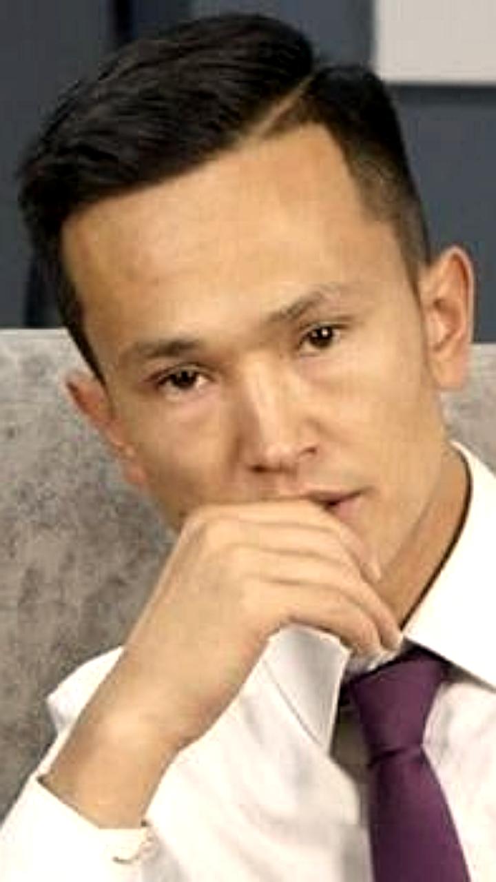 Президент Кыргызстана помиловал основателя вебкам студий Даниэля Ажиева