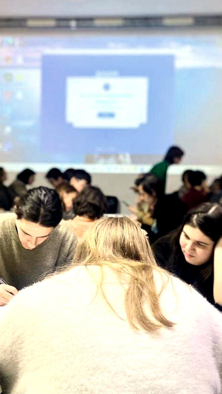 Закрытие 'Открытого пространства' в Москве и Санкт-Петербурге после внесения в реестр иностранных агентов