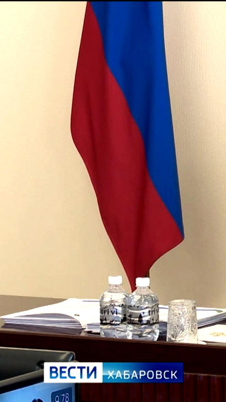 Губернатор Хабаровского края Дмитрий Демешин инициирует аннулирование лицензий управляющих компаний за долги