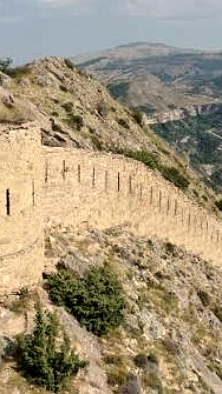 В Гунибе завершено благоустройство туристической тропы к исторической крепостной башне