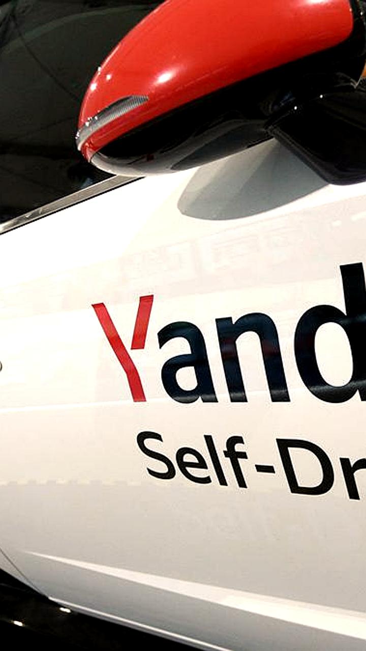 Яндекс подает заявки на новые товарные знаки для развития роботакси
