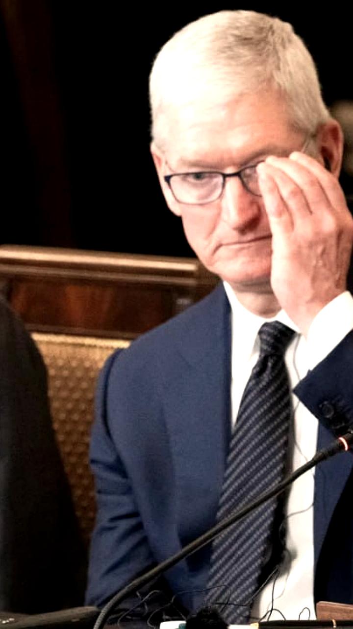 Индия проводит саммит по ИИ с участием лидеров отрасли и объявляет о фонде в 1,1 млрд долларов