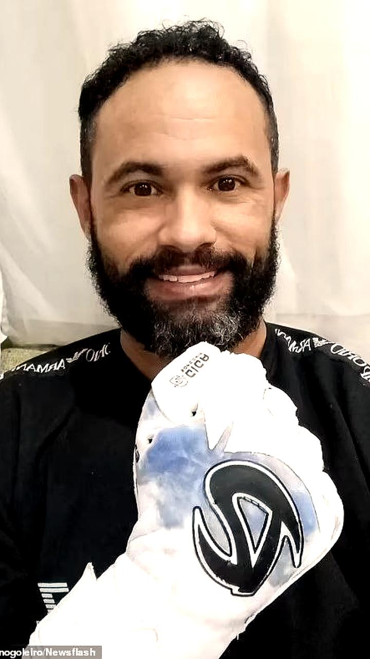 Вратарь Бруно Фернандес вернулся в спорт после тюремного срока