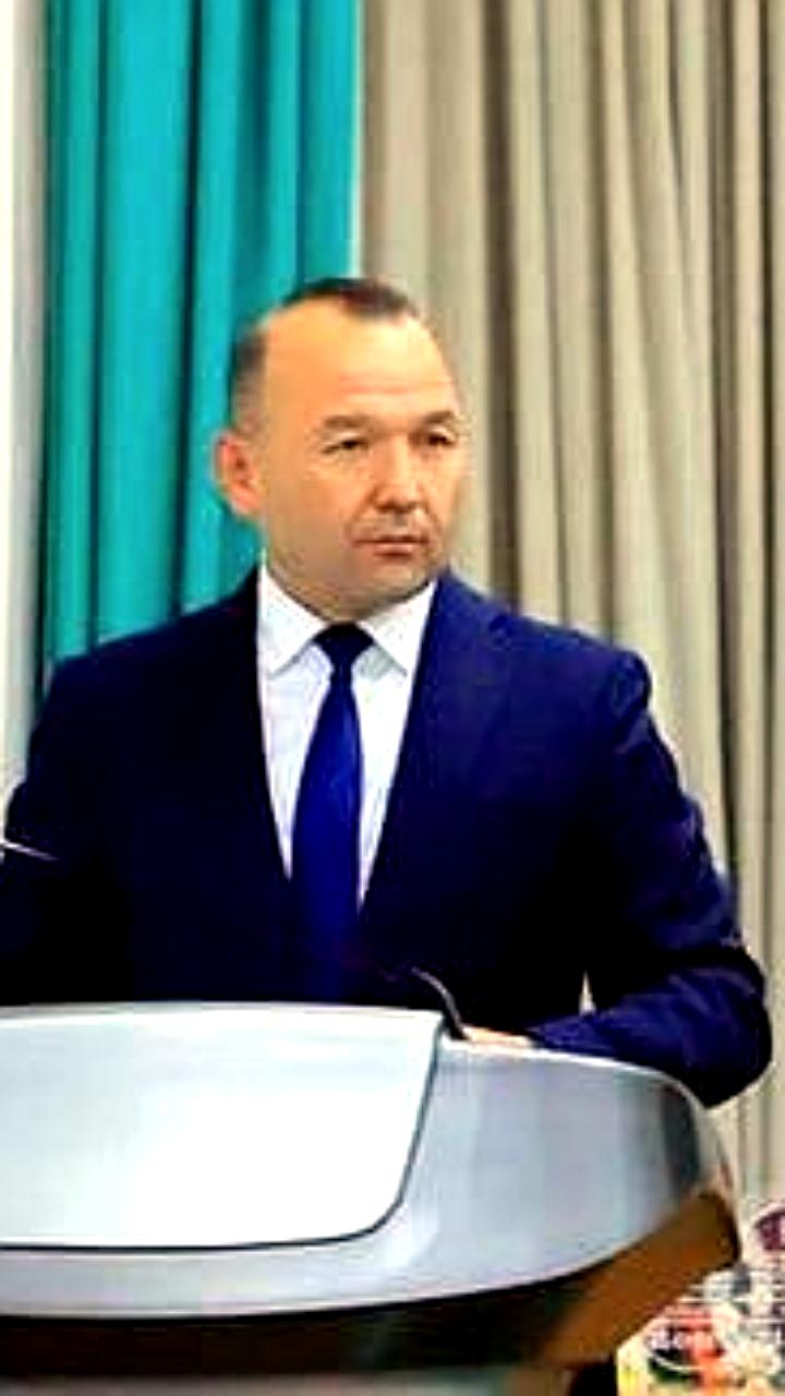 Чиновник Узбекистана уволен за nepotism в делегации на праздник в Петербурге