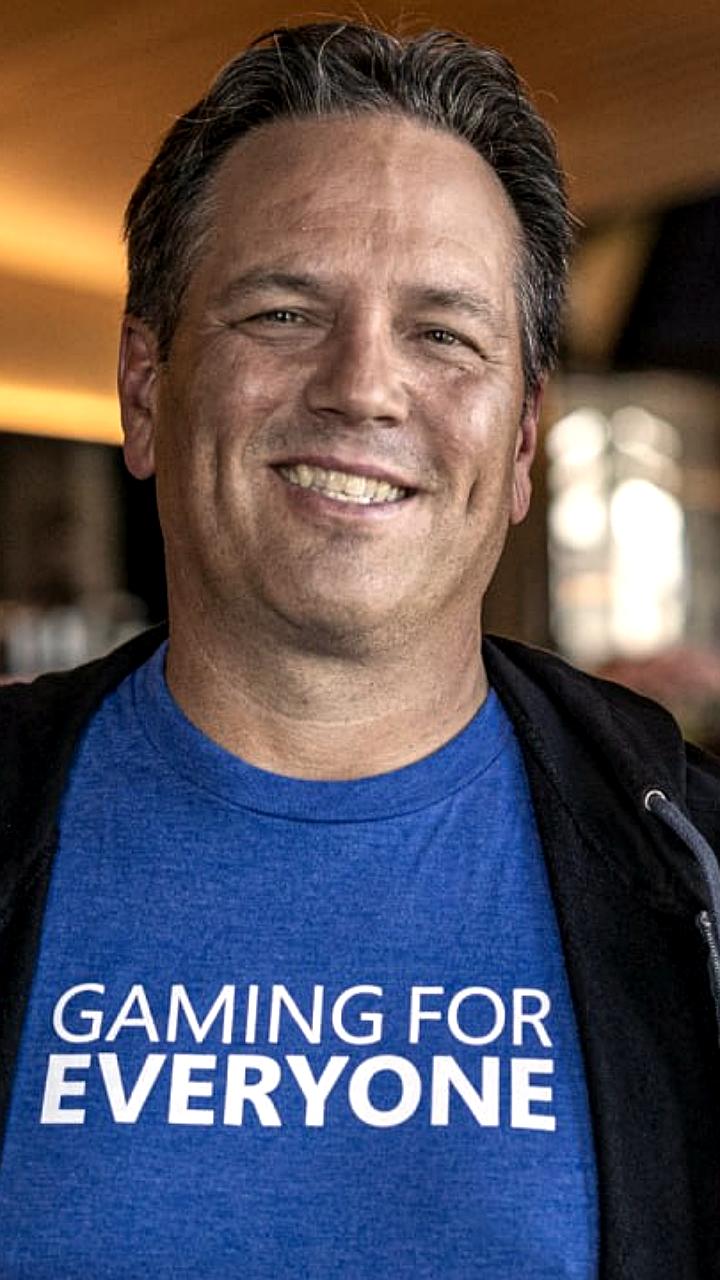 Фил Спенсер уходит в отставку, новым главой Microsoft Gaming назначена Аша Шарма