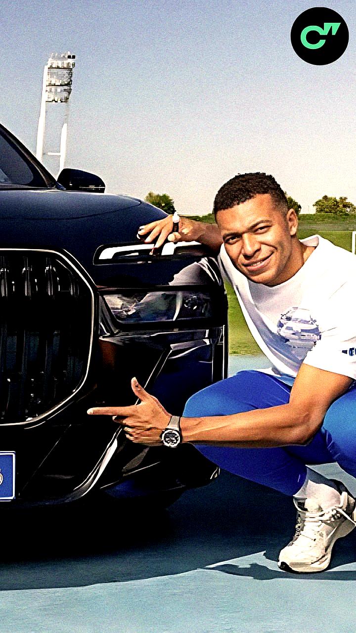 Килиан Мбаппе получил водительские права после учебы в испанской автошколе