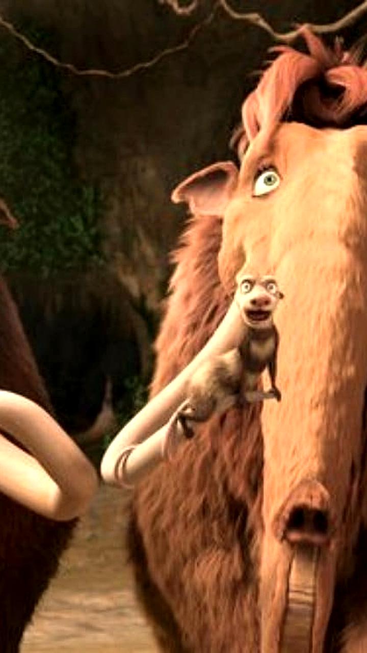 Мошенники сообщают о снижении числа жертв в России