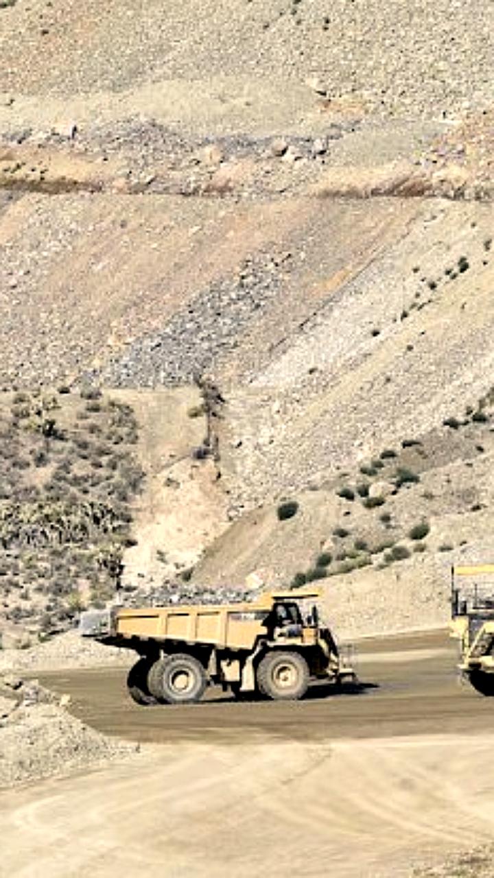 Пентагон запускает программу ИИ для ценообразования на критически важные минералы