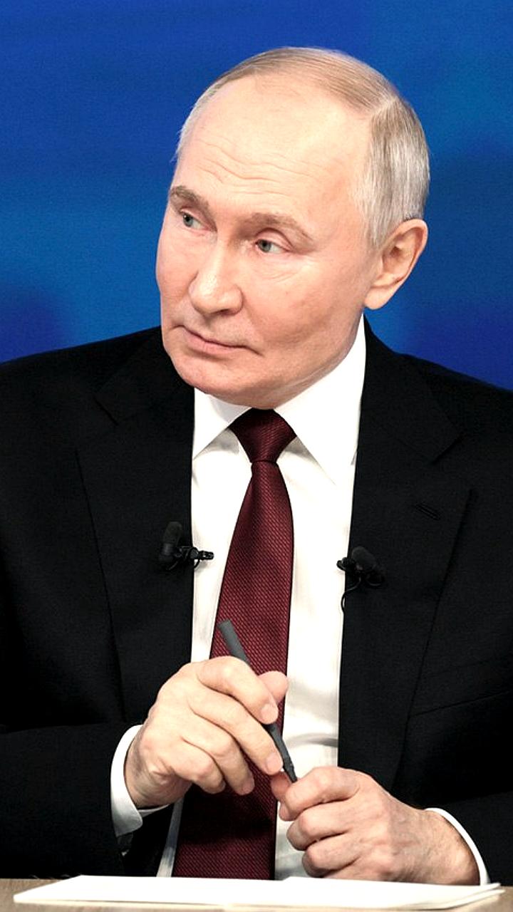 Путин обсудил с Гергиевым новые проекты театров