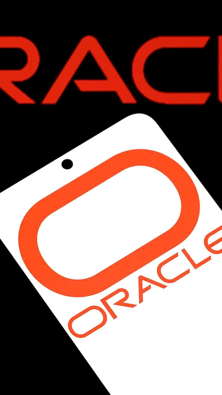 Oracle объявляет о сокращении тысяч сотрудников из-за роста расходов на ЦОД