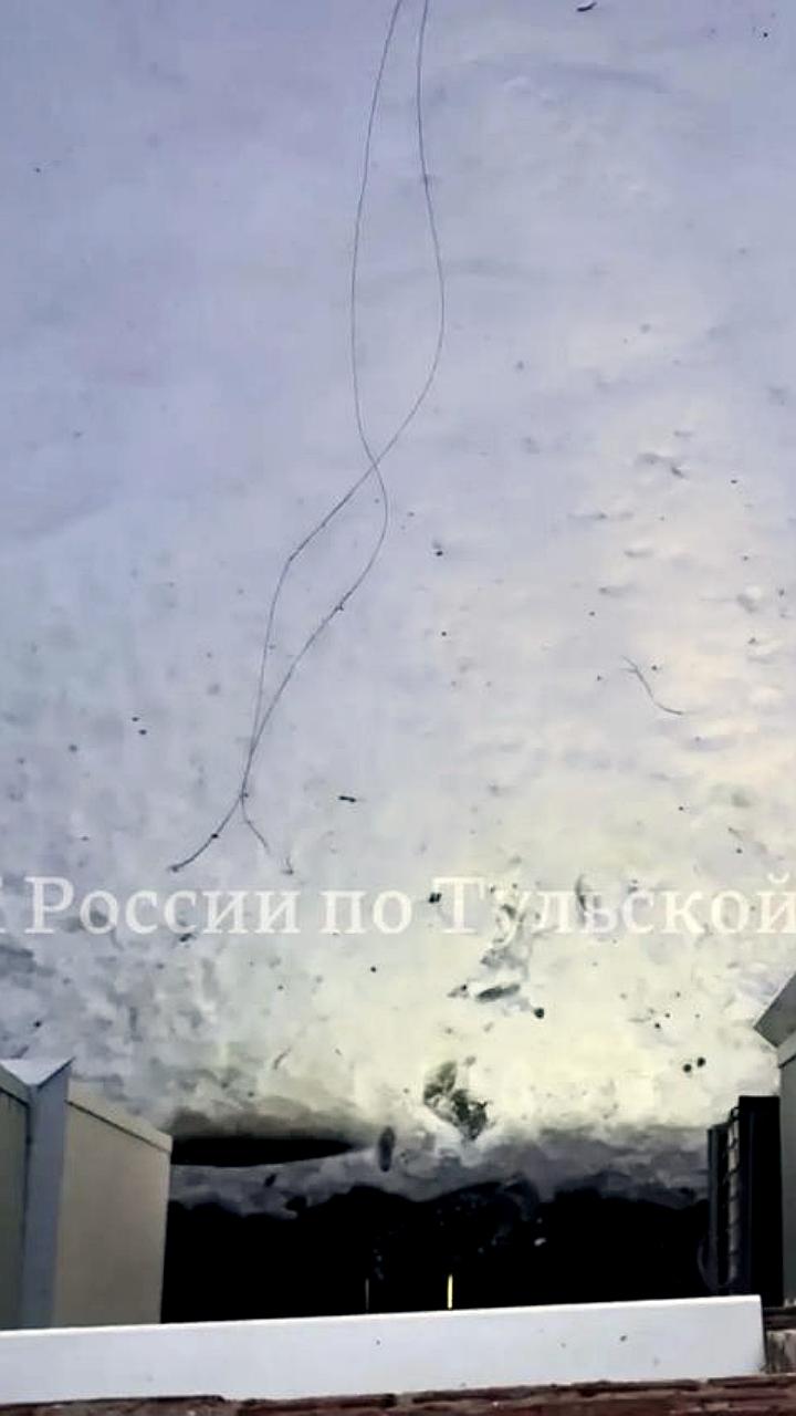 Дети выпали из окна пятого этажа в Ясногорске