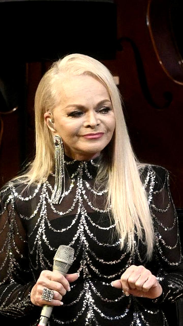 Лариса Долина делится опытом преодоления трудностей и планами на будущее